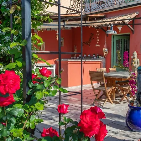 Villa Beautiful In A Peaceful Location In Nice