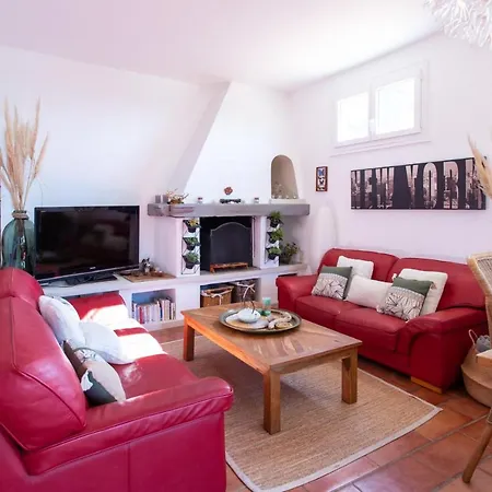Villa Beautiful In A Peaceful Location In